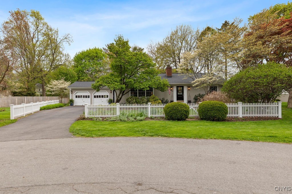 19 Tyringham Road Irondequoit, NY 14617 - Photo 1 of 1 Gallery Image 1