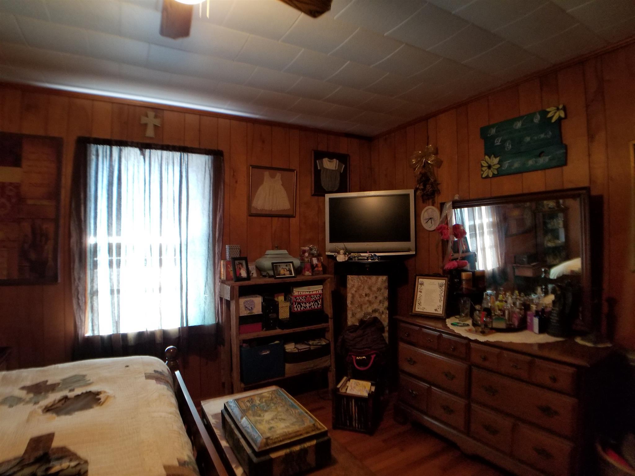 7535 Natchez Trace Road Camden, TN 38320 - Photo 14 of 22 Bedroom 1