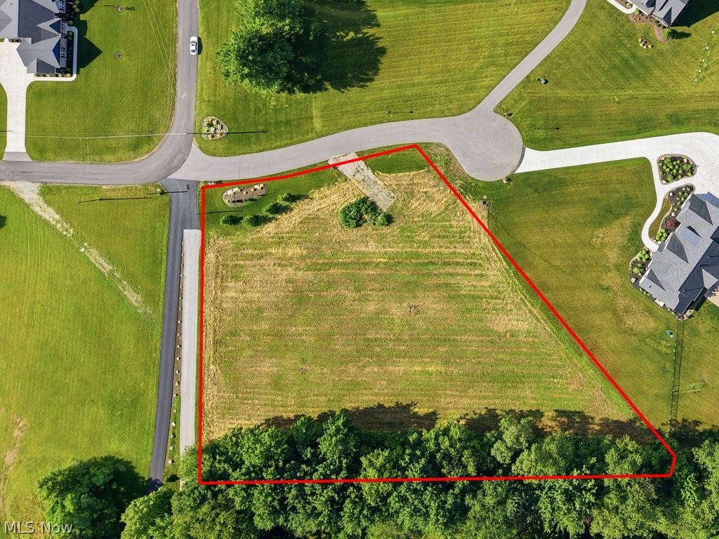 3003 Graybill Road Uniontown, OH 44685 - Photo 2 of 4