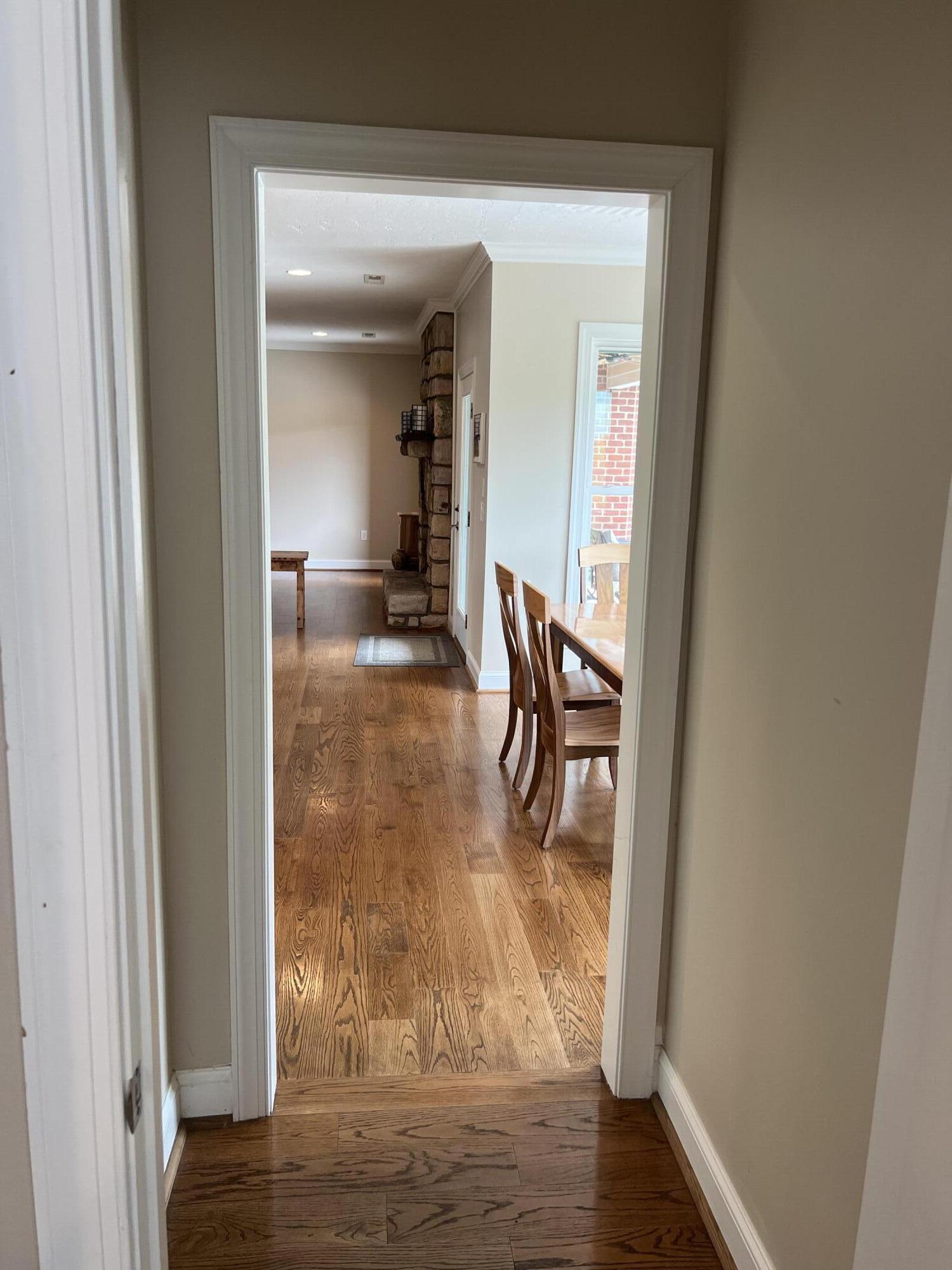1202 Terrace Drive Salem, VA 24153 - Photo 28 of 44 a view of a livingroom from a hallway