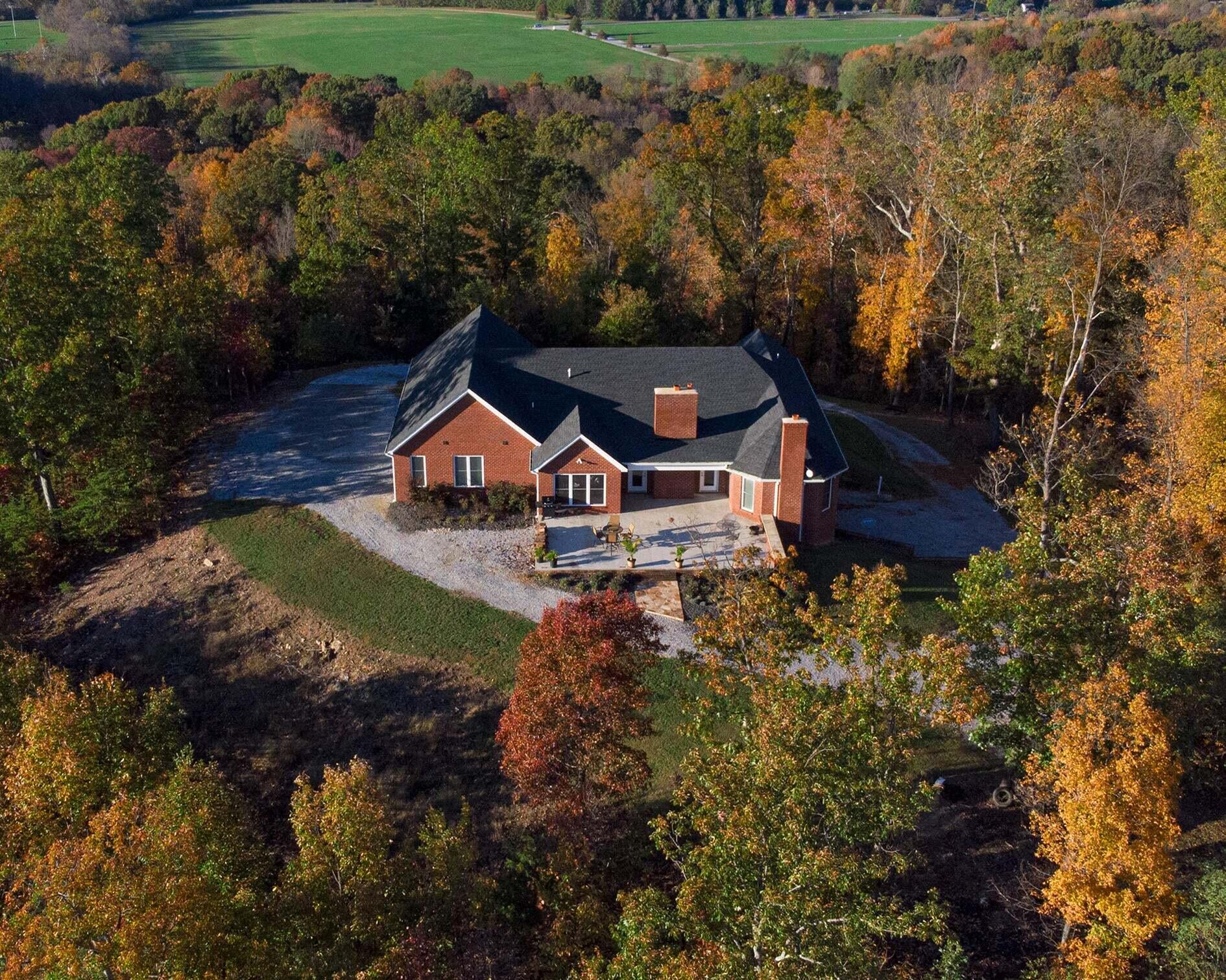 1202 Terrace Drive Salem, VA 24153 - Photo 3 of 44 an aerial view of a house
