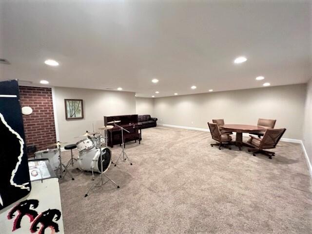 1202 Terrace Drive Salem, VA 24153 - Photo 42 of 44 a room with furniture