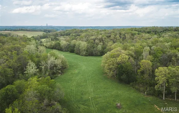 $663,750 | 00 County Road 274, Unit 112 5, Chamois, MO 65024