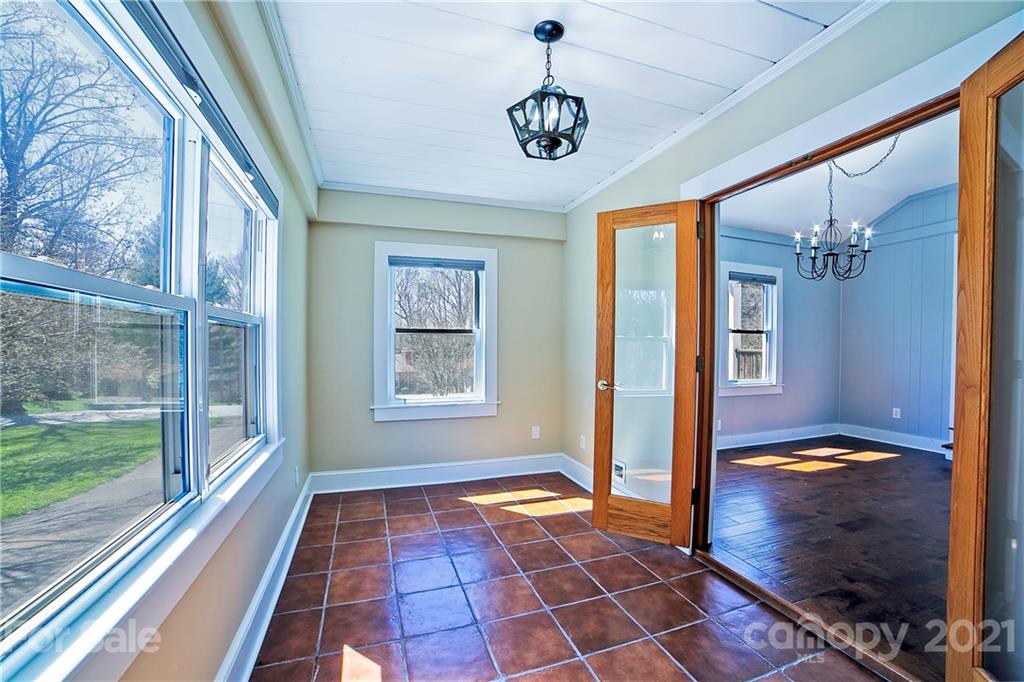 17 Salem Road Weaverville, NC 28787 - Photo 7 of 35 Gallery Image 7