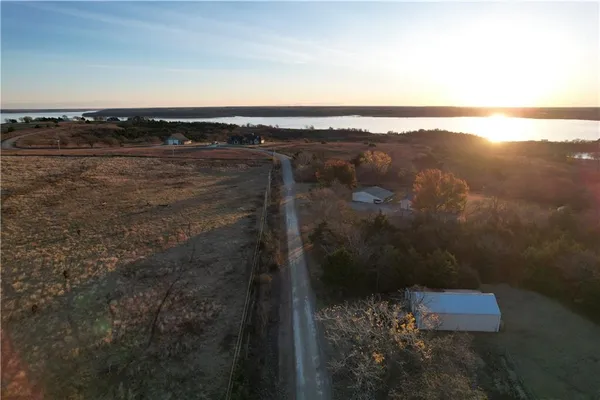 $339,350 | Overlook Road, Ponca City, OK 74601