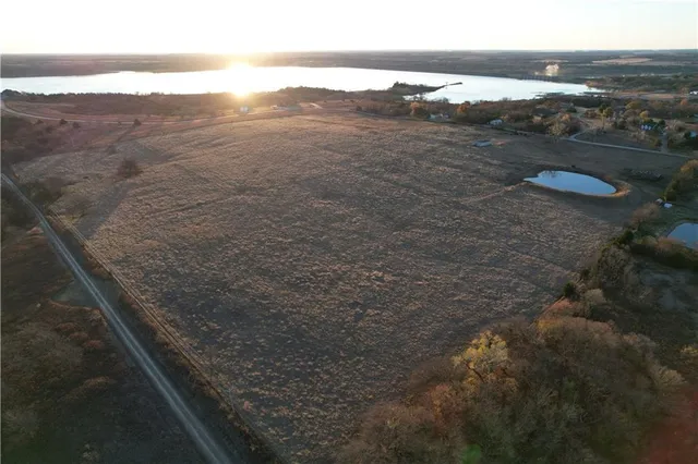 $339,350 | Overlook Road, Ponca City, OK 74601