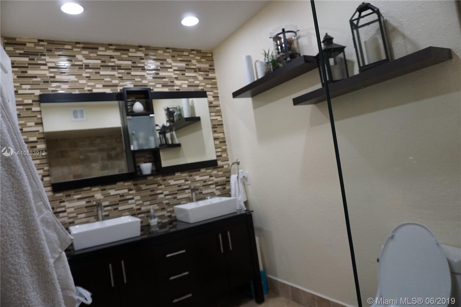 Vizcaya Miramar, FL 33027 - Photo 7 of 10