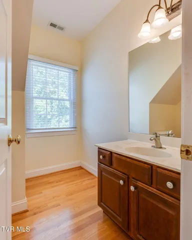 $1,100,000 | 3 Straw Flower Place, Johnson City, TN 37604