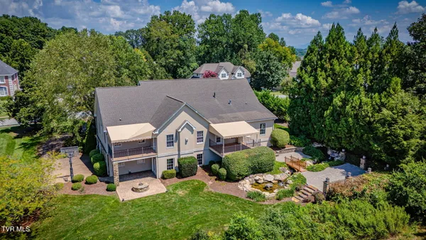 $1,100,000 | 3 Straw Flower Place, Johnson City, TN 37604