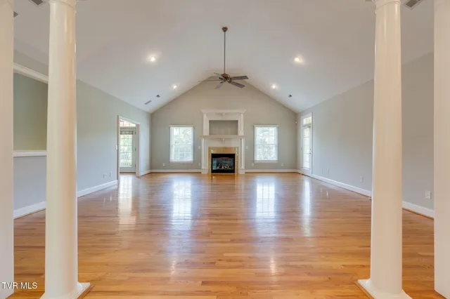 $1,100,000 | 3 Straw Flower Place, Johnson City, TN 37604