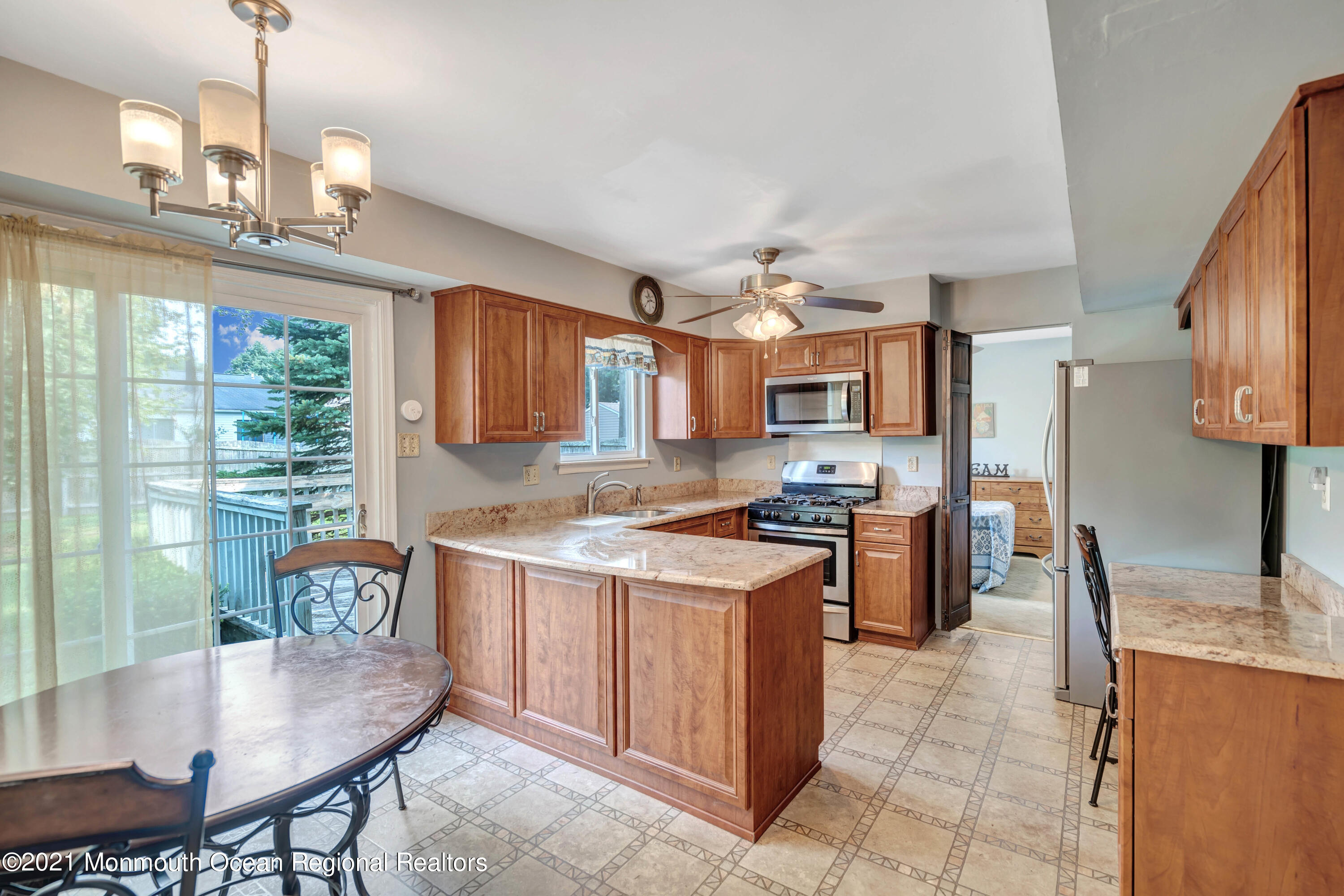 4 Blueberry Path Howell, NJ 07731 - Photo 15 of 42 015_dsc04721
