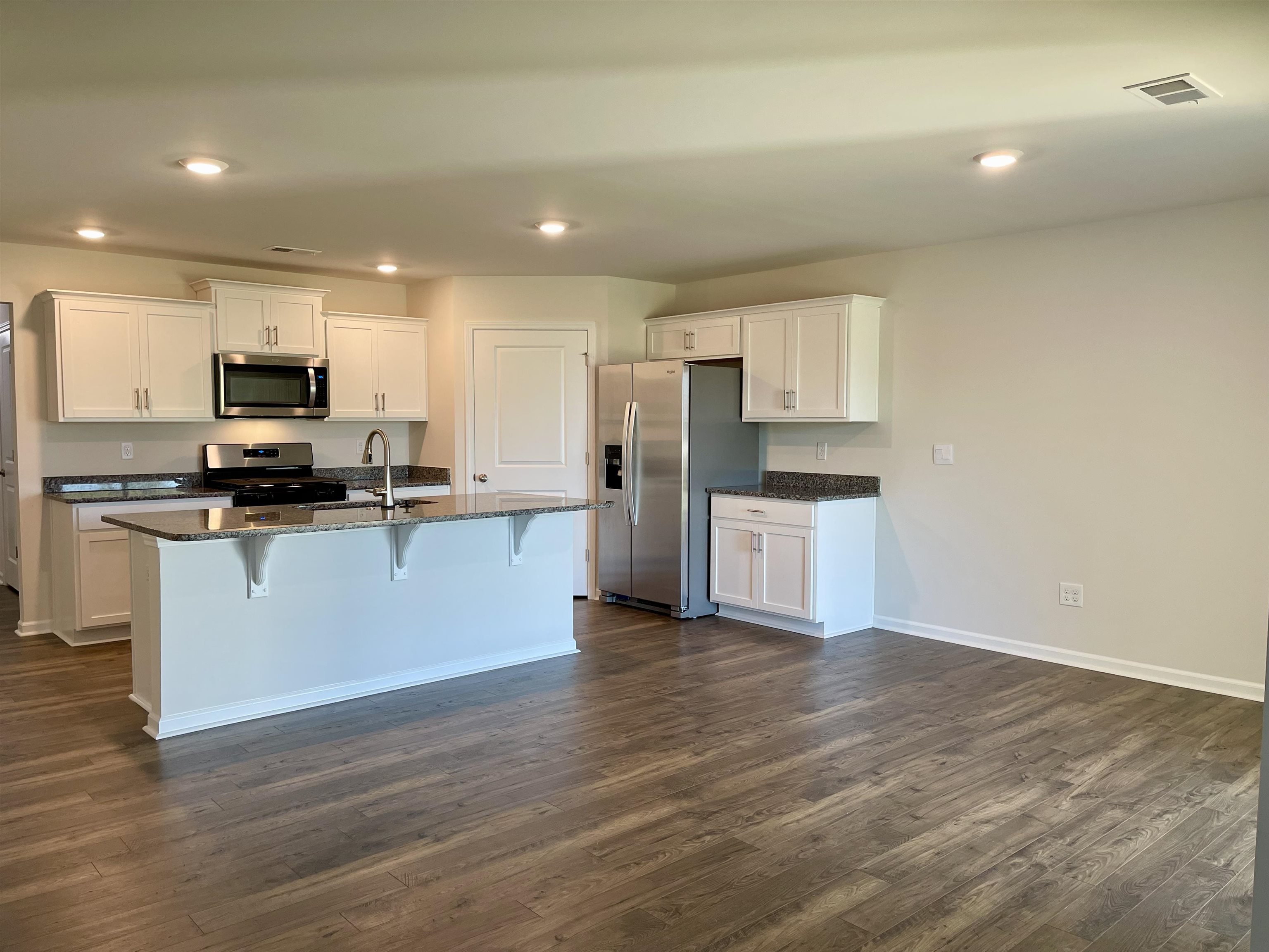 1416 Slades Street Woodruff, SC 29388 - Photo 4 of 30