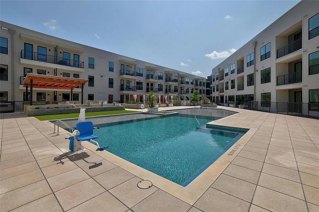 1701 Simond Avenue, Unit 642 Austin, TX 78723 - Photo 23 of 39