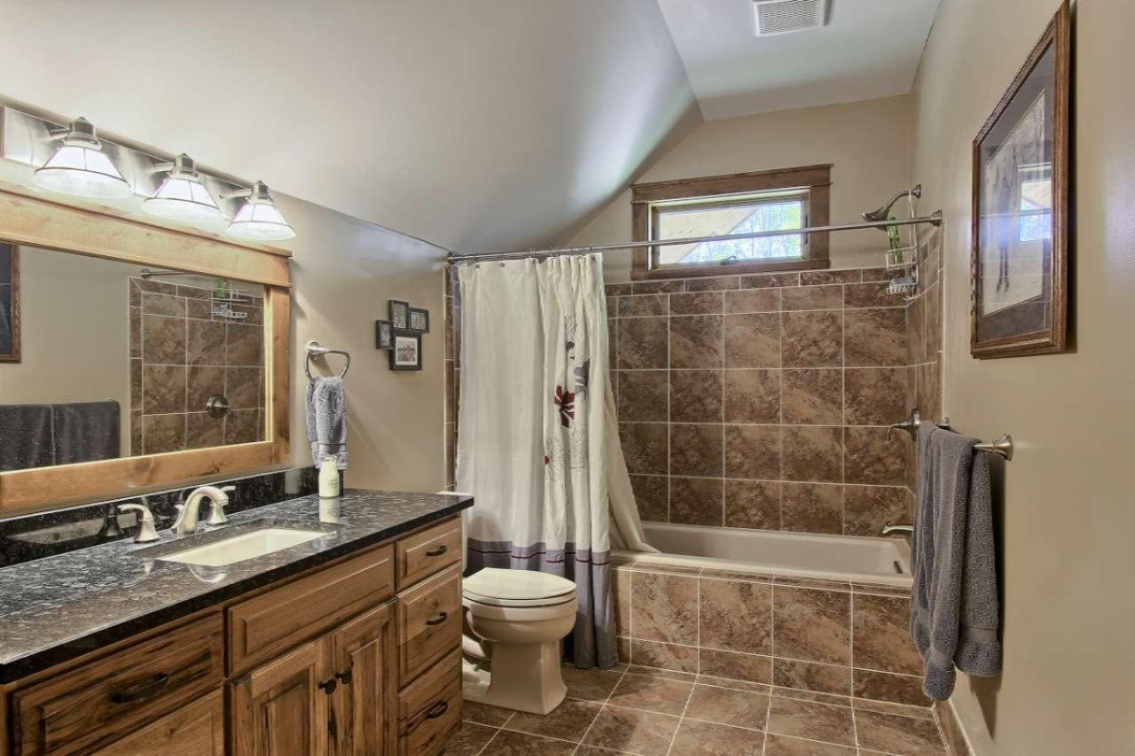 9714 Erdman Road Onekama, MI 49675 - Photo 18 of 32 IMG_1205-HDR(7)-1280 - Copy
