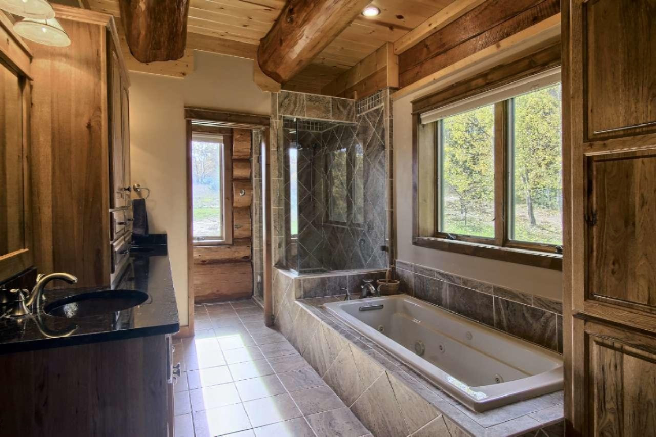 9714 Erdman Road Onekama, MI 49675 - Photo 21 of 32 IMG_1247-HDR(6)-1280