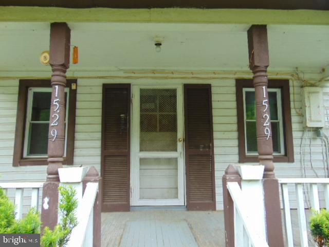 1529 Thurston Road Dickerson, MD 20842 - Photo 2 of 13 porch