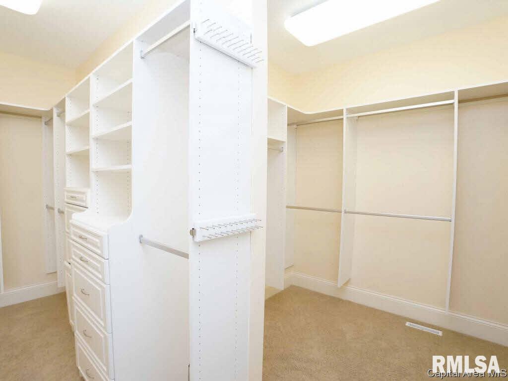3605 Vanderbilt Circle Springfield, IL 62711 - Photo 25 of 36