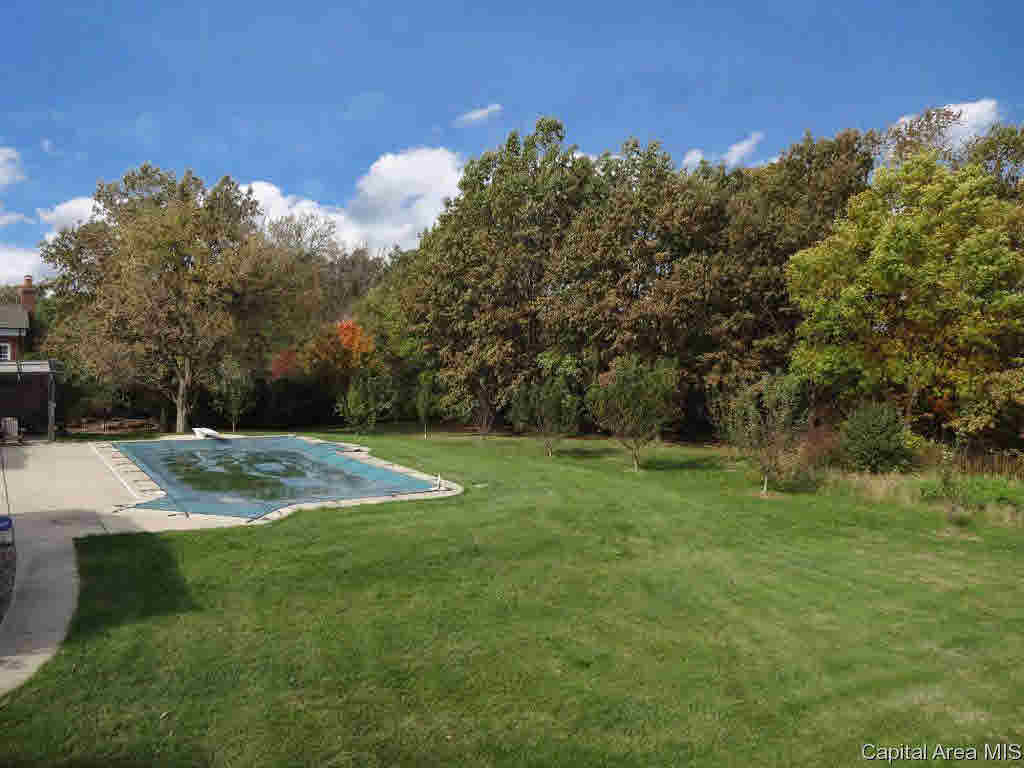 3605 Vanderbilt Circle Springfield, IL 62711 - Photo 34 of 36