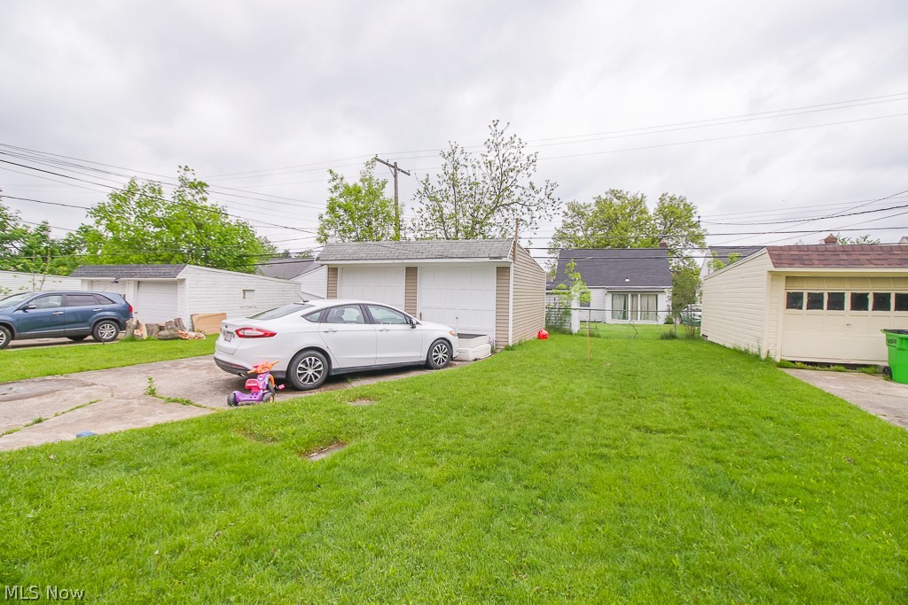 4217 Stilmore Road Cleveland, OH 44121 - Photo 28 of 29