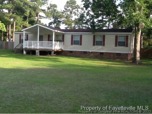 911 Smith Farm Road St. Pauls, NC 28384 - Photo 1 of 21 Gallery Image 1
