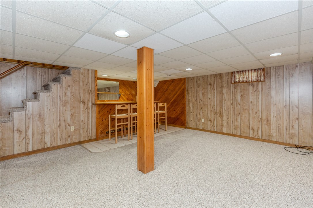 19 Coulters Road Cranston, RI 02920 - Photo 24 of 42