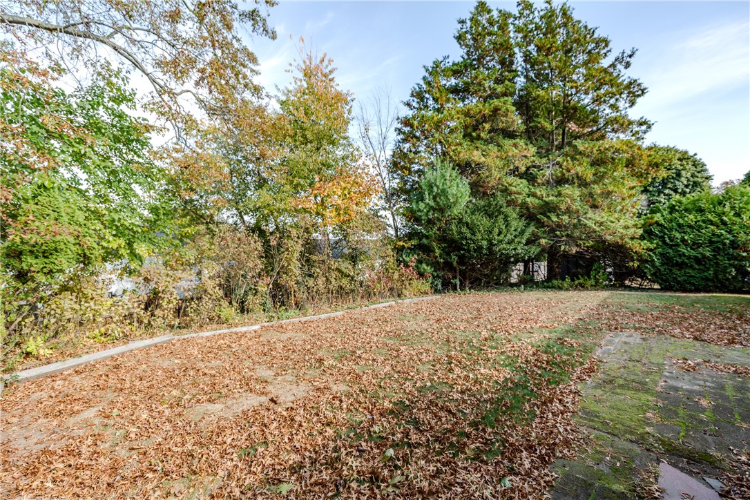 19 Coulters Road Cranston, RI 02920 - Photo 42 of 42