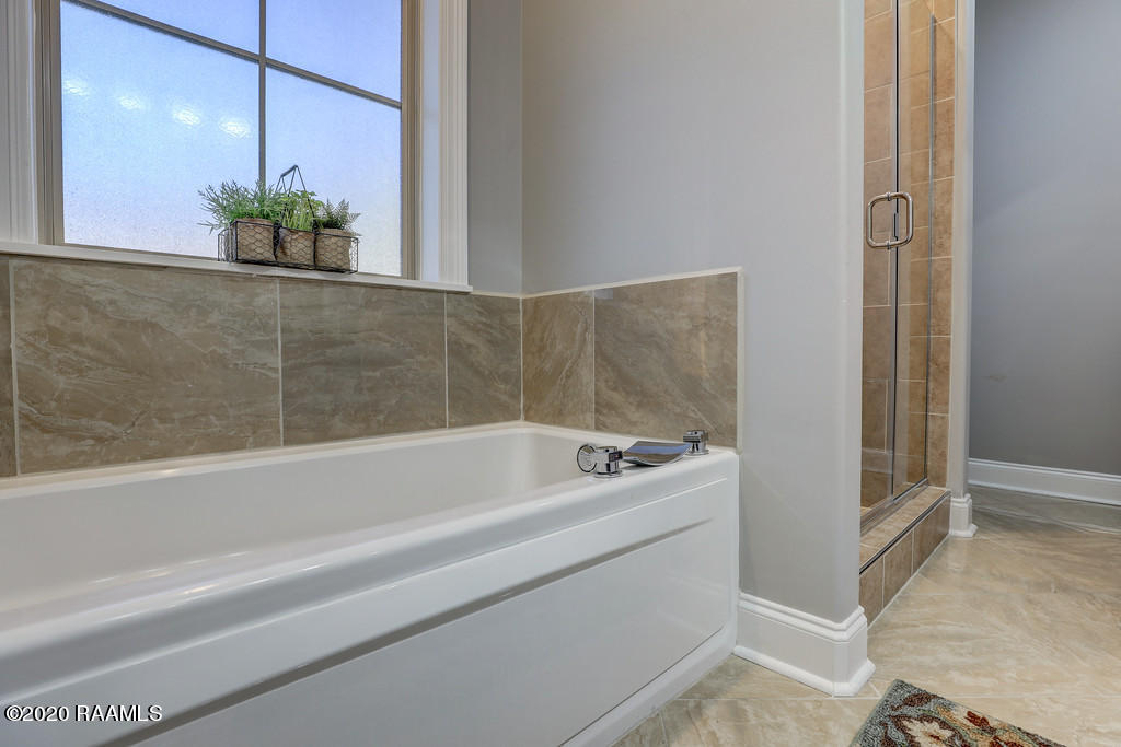 810 Russo Road New Iberia, LA 70563 - Photo 16 of 26 Gallery Image 16