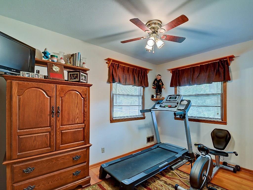 2137 Rosedale Drive Indianapolis, IN 46227 - Photo 13 of 26