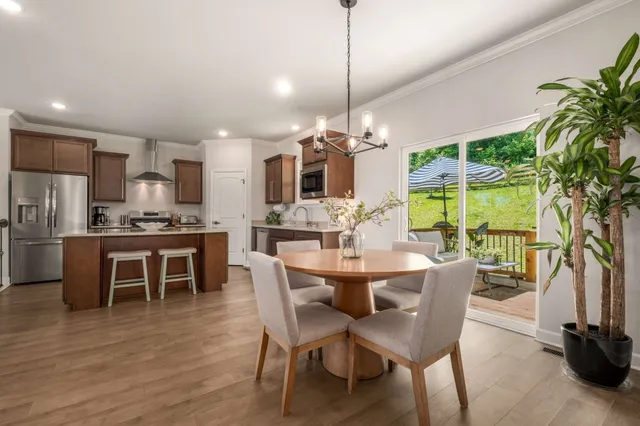 $585,000 | 1133 Parklawn Drive, Nashville, TN 37211