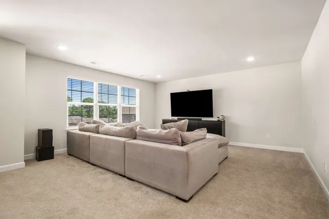 $585,000 | 1133 Parklawn Drive, Nashville, TN 37211