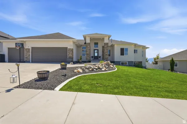 $774,999 | 1222 East 300 South, Smithfield, UT 84335