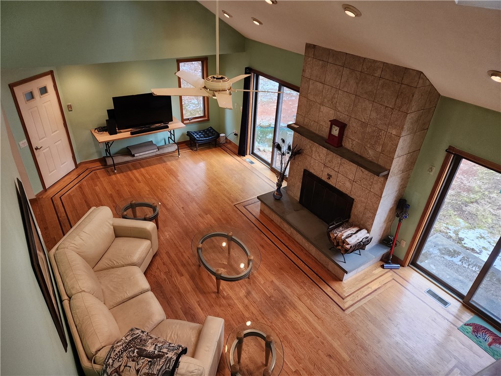 18 Isthmus Road Foster, RI 02825 - Photo 10 of 34 Living Room