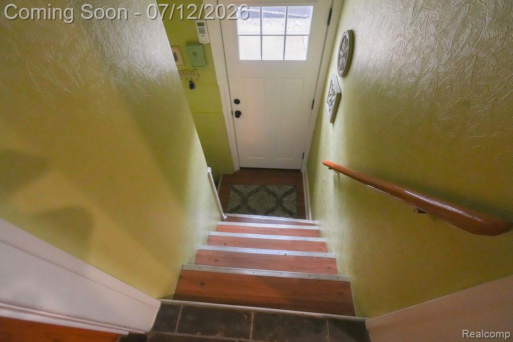 545 Eureka Road Wyandotte, MI 48192 - Photo 46 of 58 Wyandotte(68of85).jpg