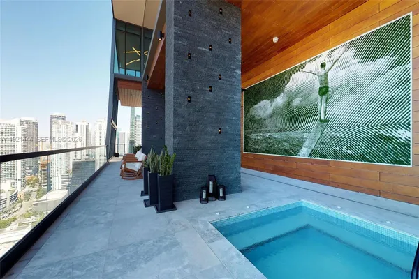 $1,998,000 | 1451 Brickell Avenue, Unit 2802, Miami, FL 33131
