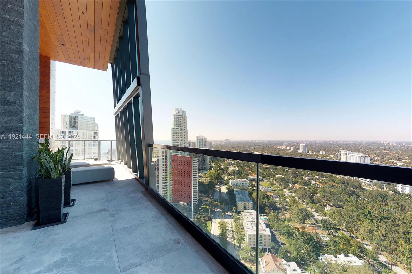 1451 Brickell Avenue, Unit 2802 Miami, FL 33131 - Photo 27 of 38