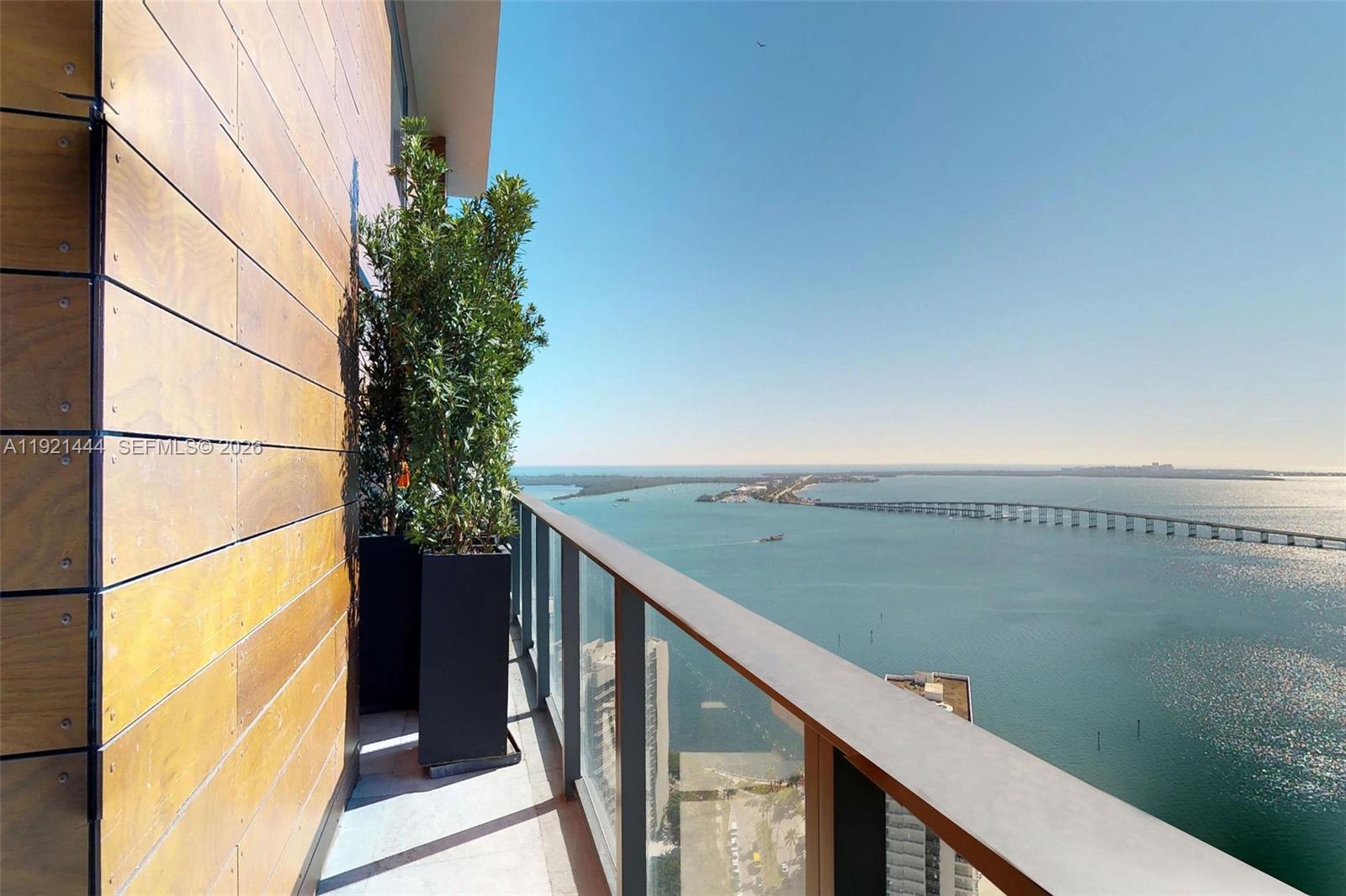 1451 Brickell Avenue, Unit 2802 Miami, FL 33131 - Photo 30 of 38