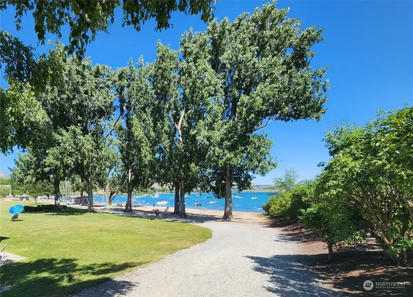 $1 | 1 Lodge 630-l Manson Wa 98831, Manson, WA 98831