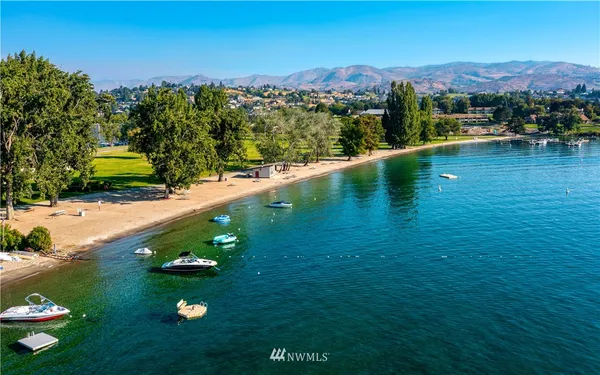 $1 | 1 Lodge 630-l Manson Wa 98831, Manson, WA 98831