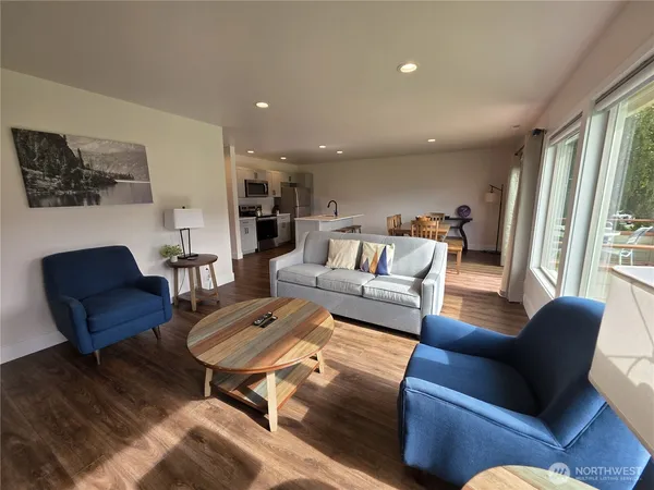 $1 | 1 Lodge 630-l Manson Wa 98831, Manson, WA 98831