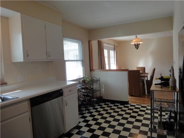 2105 Kentwell Road Columbus, OH 43221 - Photo 9 of 25