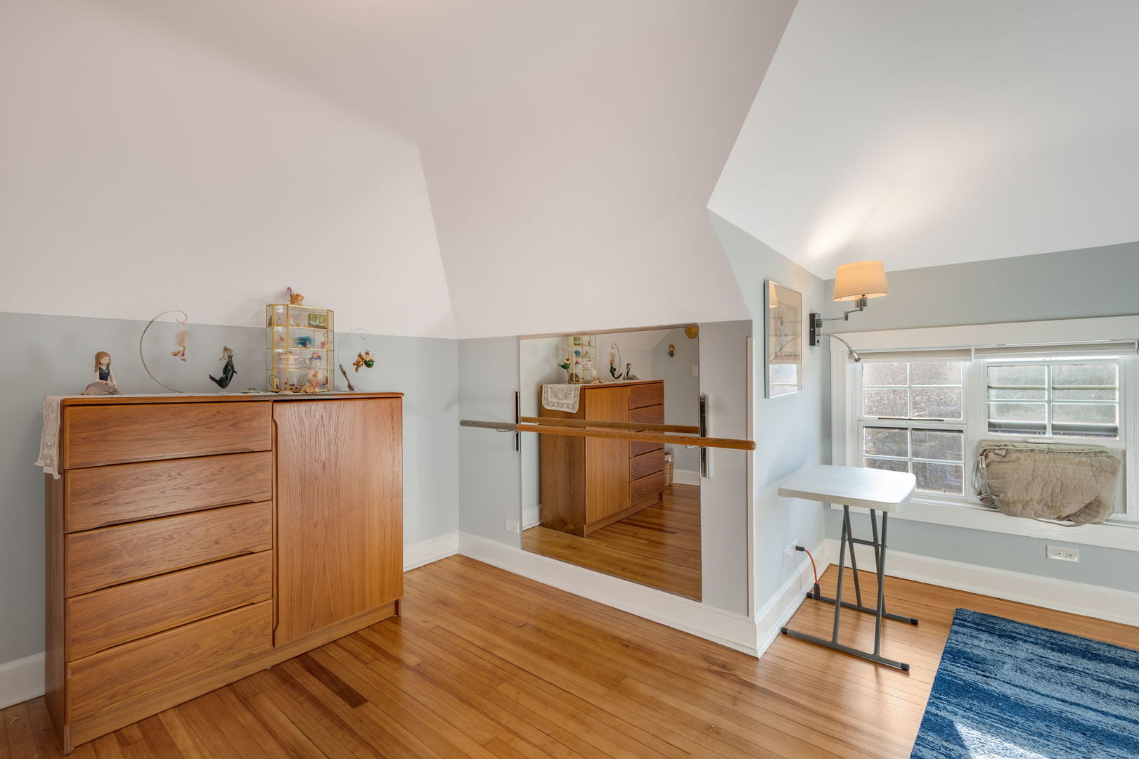 2509 Pioneer Road Evanston, IL 60201 - Photo 22 of 30