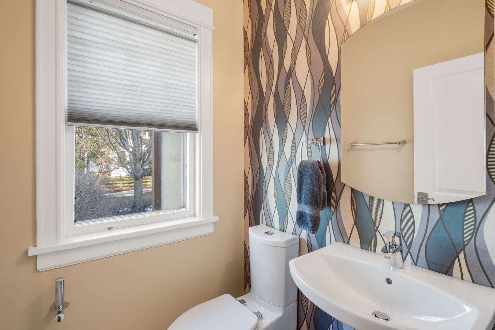 2509 Pioneer Road Evanston, IL 60201 - Photo 10 of 30