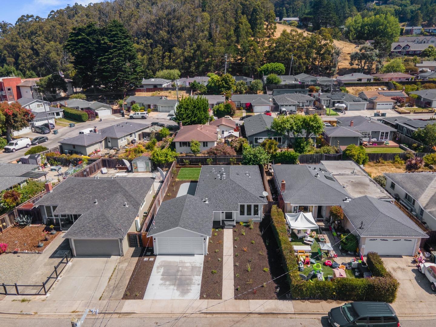 1384 Solano Drive Pacifica, CA 94044 - Photo 30 of 45 an aerial view of a
