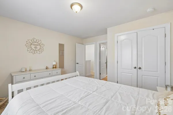 $669,900 | 2006 Topaz Plaza, Davidson, NC 28036
