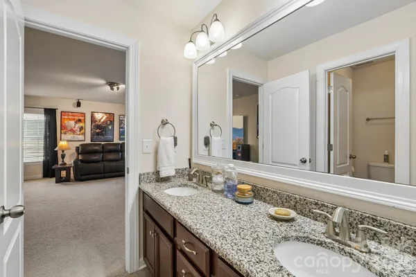 $669,900 | 2006 Topaz Plaza, Davidson, NC 28036