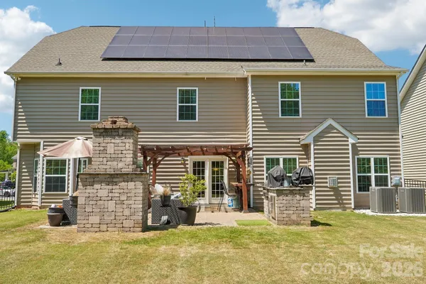 $669,900 | 2006 Topaz Plaza, Davidson, NC 28036