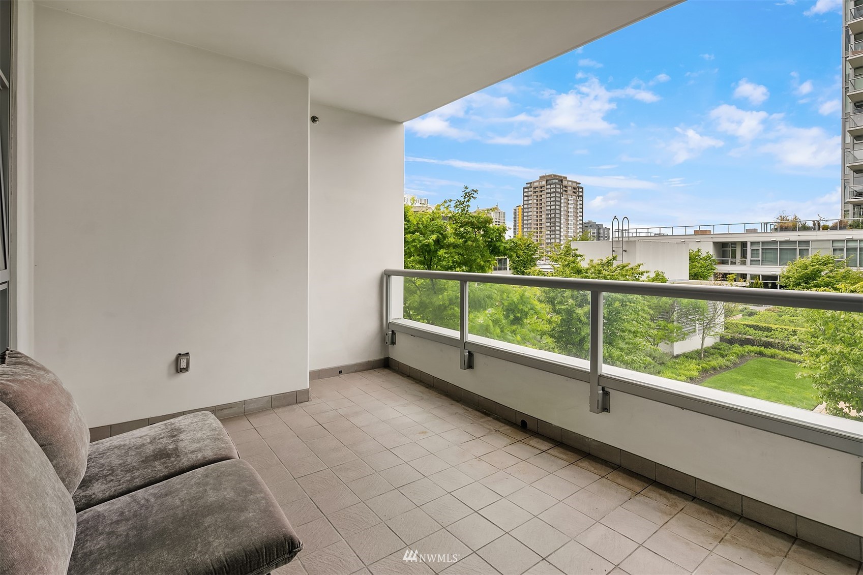 588 Bell Street, Unit 814S Seattle, WA 98121 - Photo 13 of 37 a view of a balcony with city view