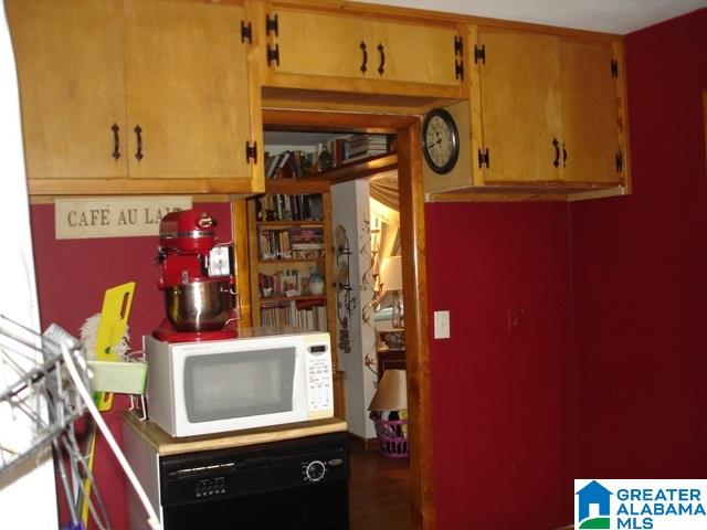 528 Sunhill Road Northwest Birmingham, AL 35215 - Photo 16 of 40