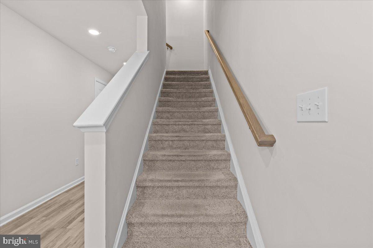 10 Rome Way Mount Laurel, NJ 08054 - Photo 11 of 33