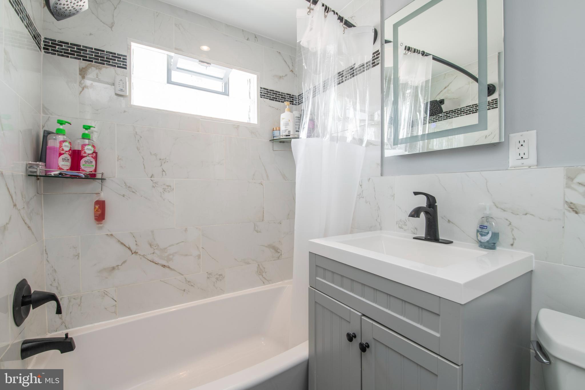 2833 Sebring Road Philadelphia, PA 19152 - Photo 14 of 31 Gallery Image 14